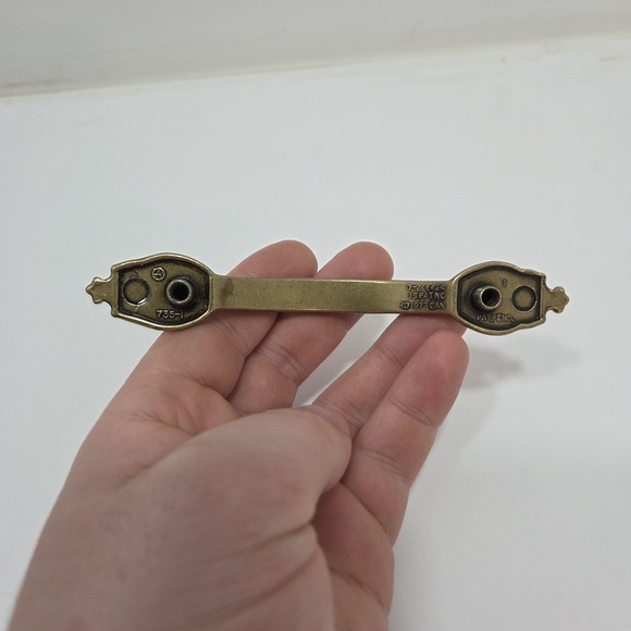 35 AMEROCK PULL HANDLES 735-1 WITH SCREWS - Picture 10 of 12